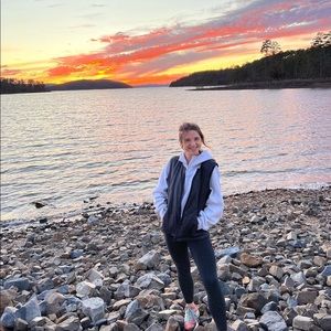 Meet your Posher, Caroline